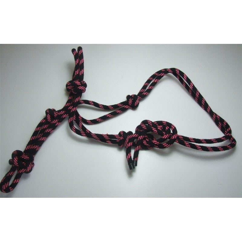 Adjustable knotted rope halter
